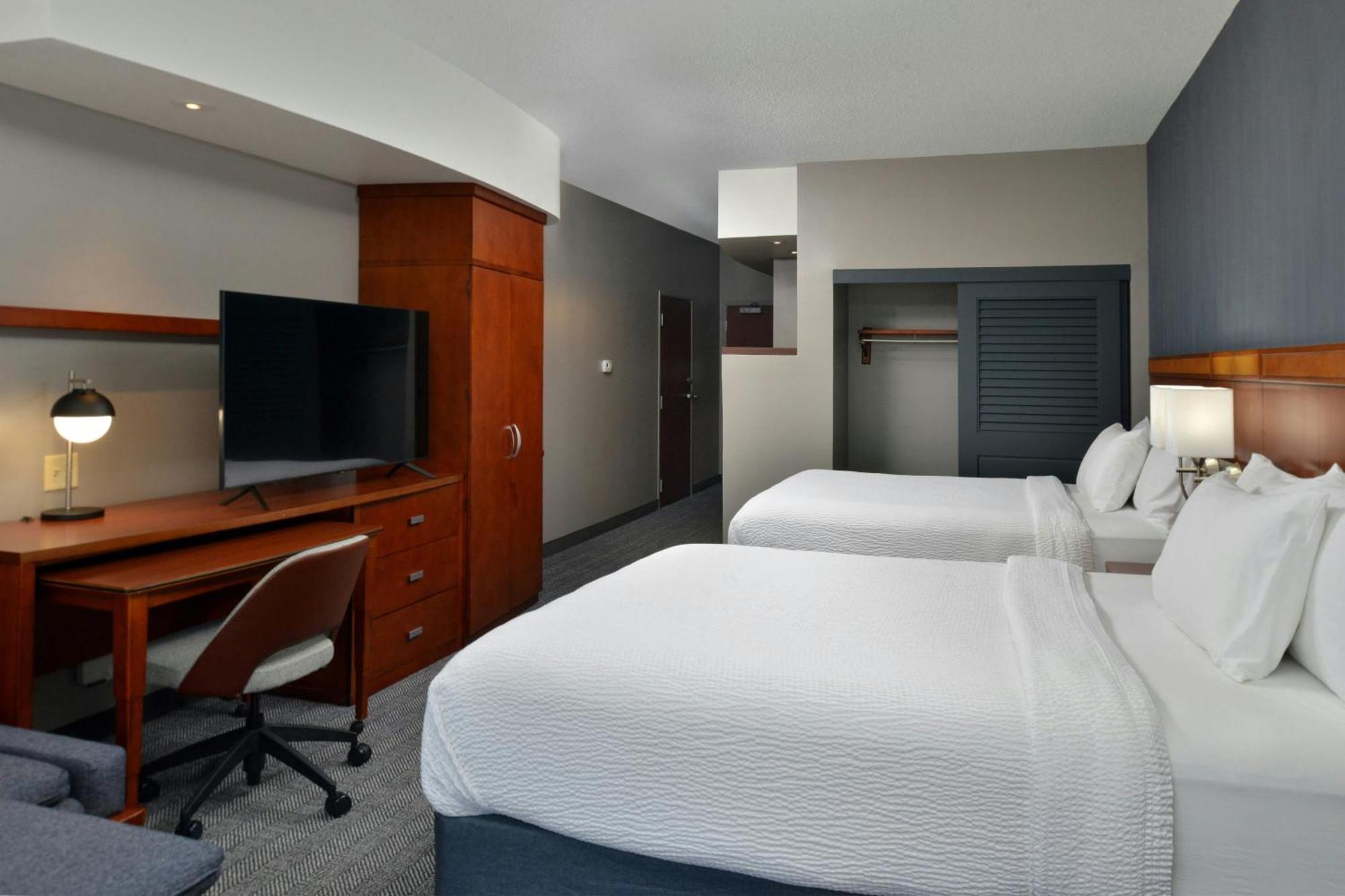 Courtyard By Marriott Harrisburg Hershey Екстериор снимка