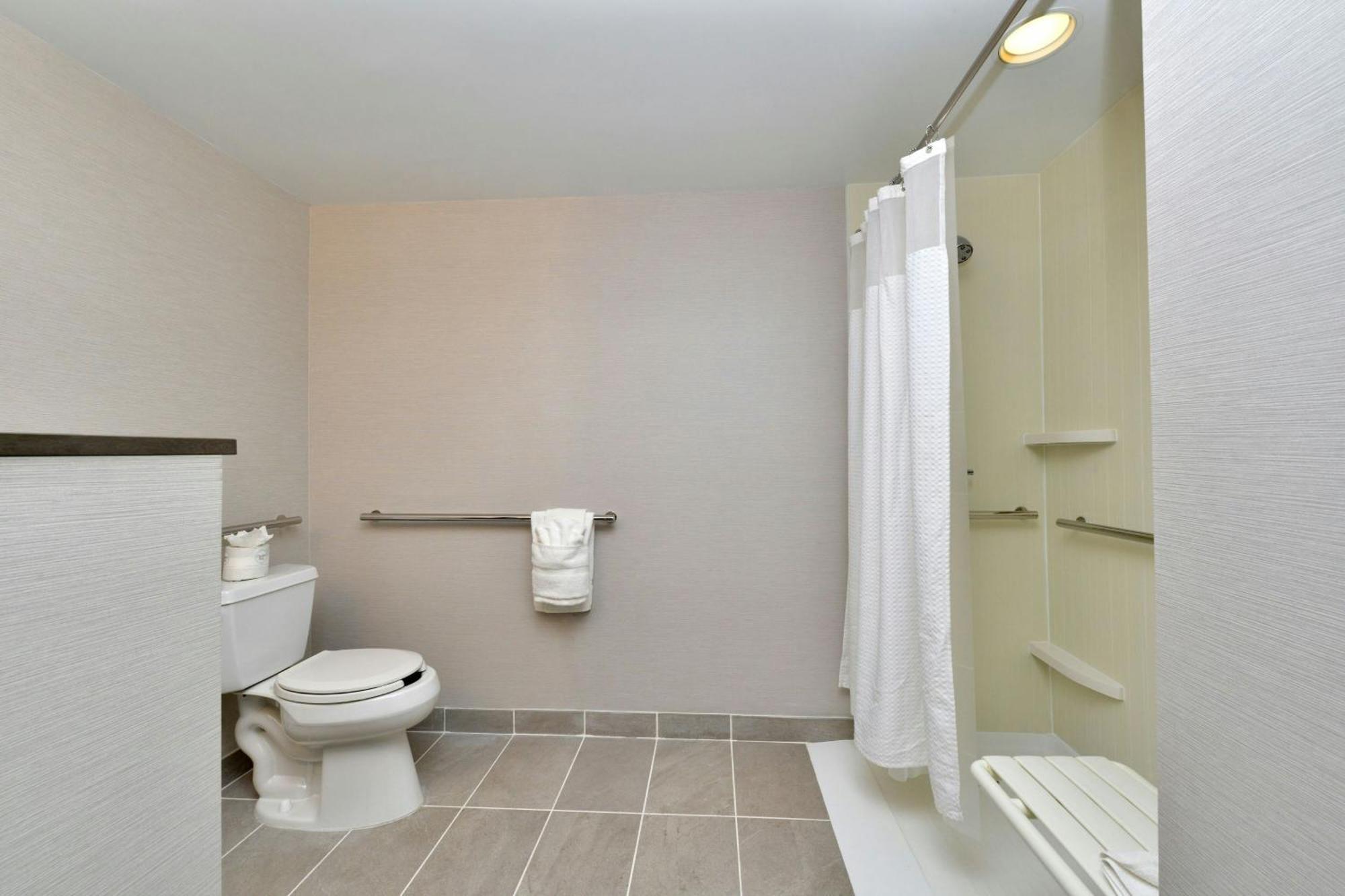 Courtyard By Marriott Harrisburg Hershey Екстериор снимка