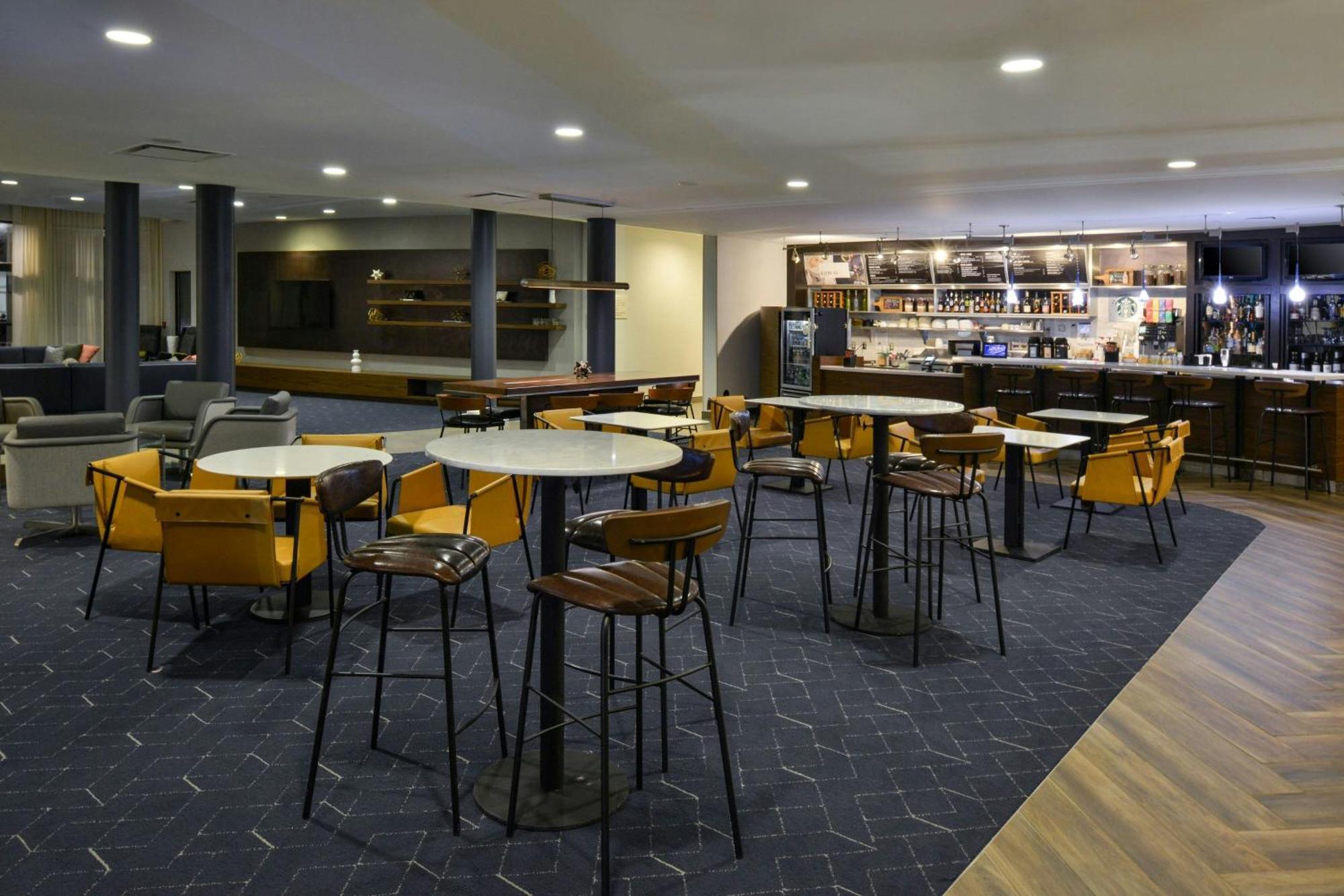Courtyard By Marriott Harrisburg Hershey Екстериор снимка